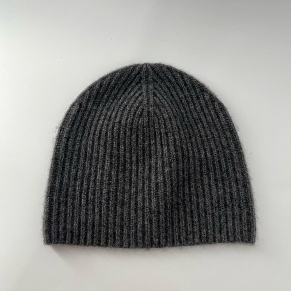 Cos Ribbed Cashmere Grey Hat - Picture 2 of 4